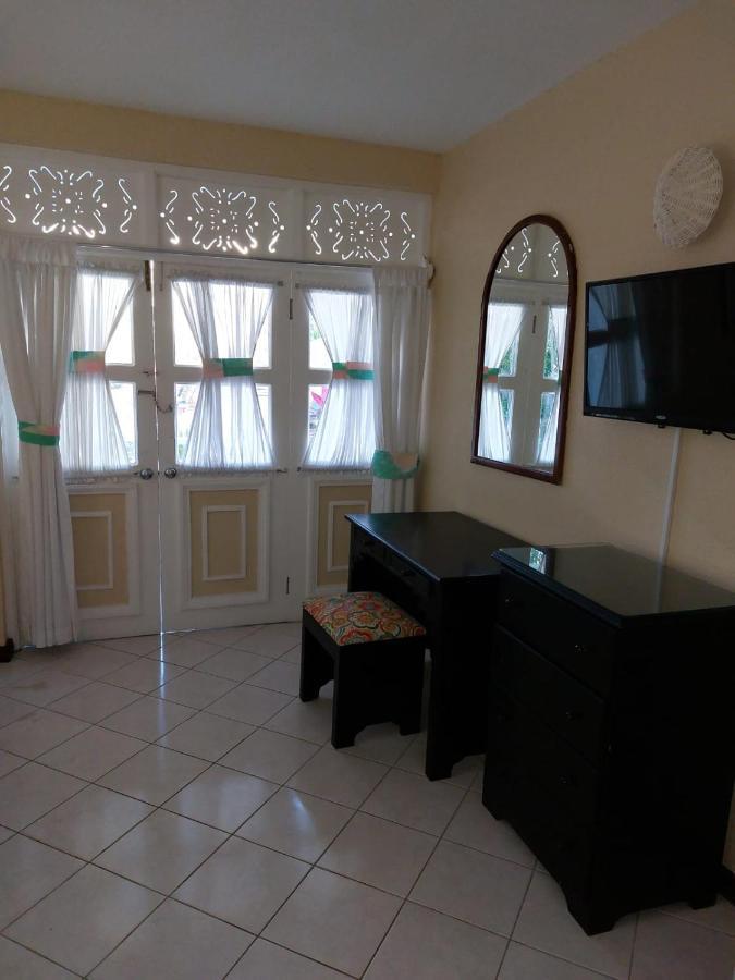Cozy Villa Escape Runaway Bay Exterior foto